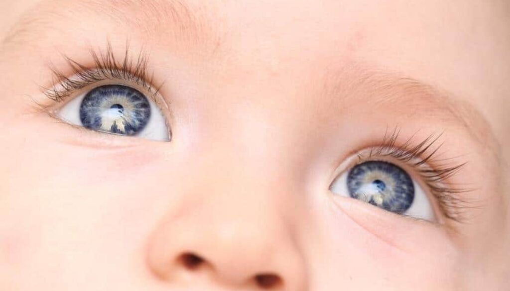 child-healthy-eyes