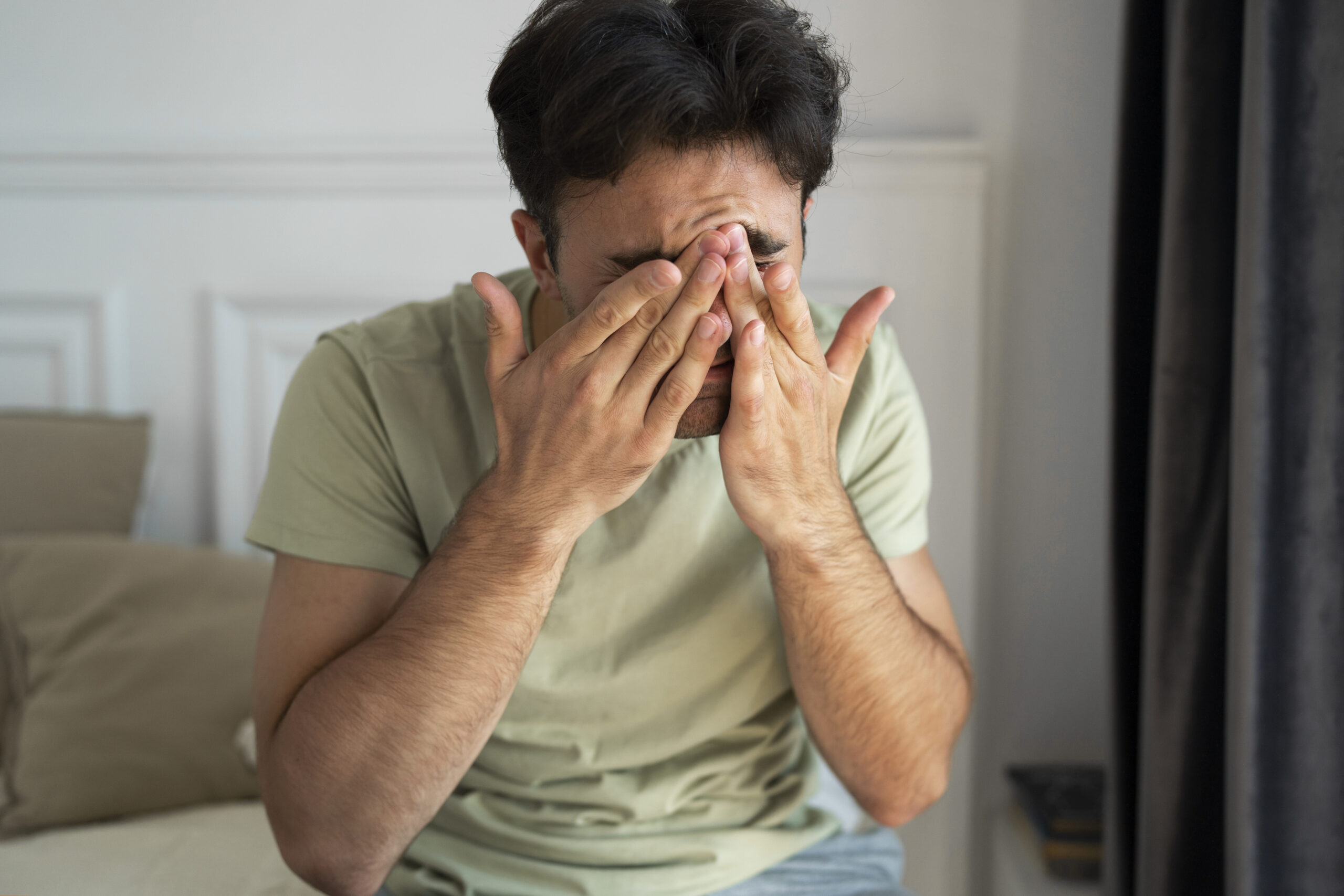 front-view-frustrated-man-suffering-from-allergies